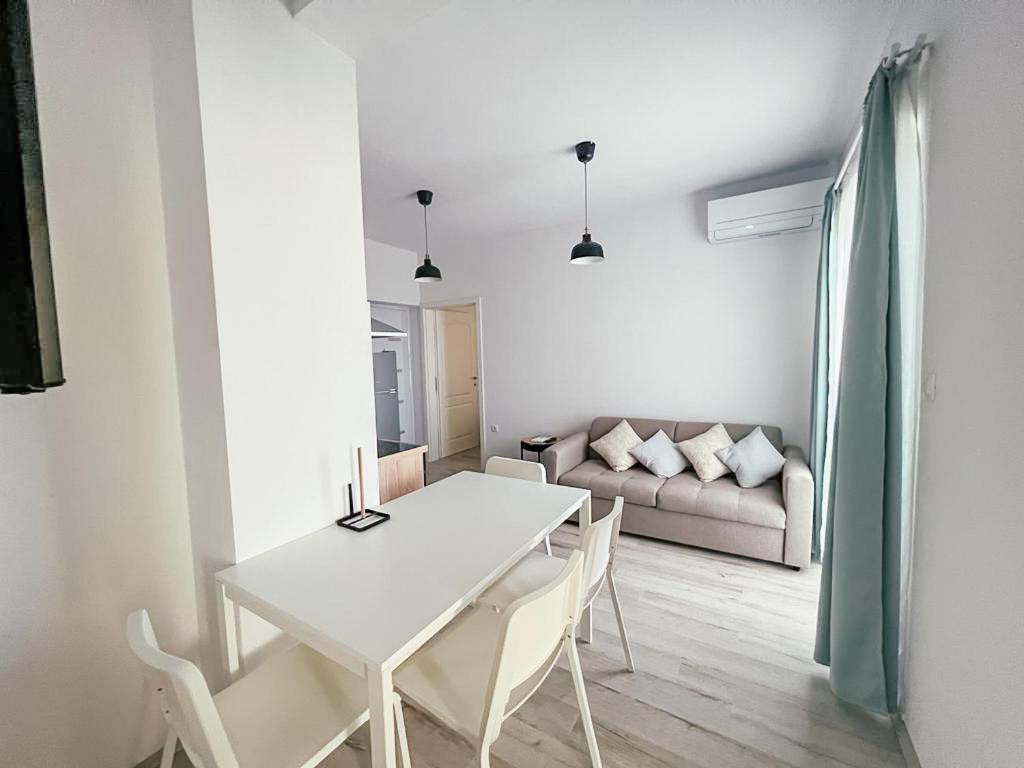 Apartments Happy Сукошан Екстер'єр фото